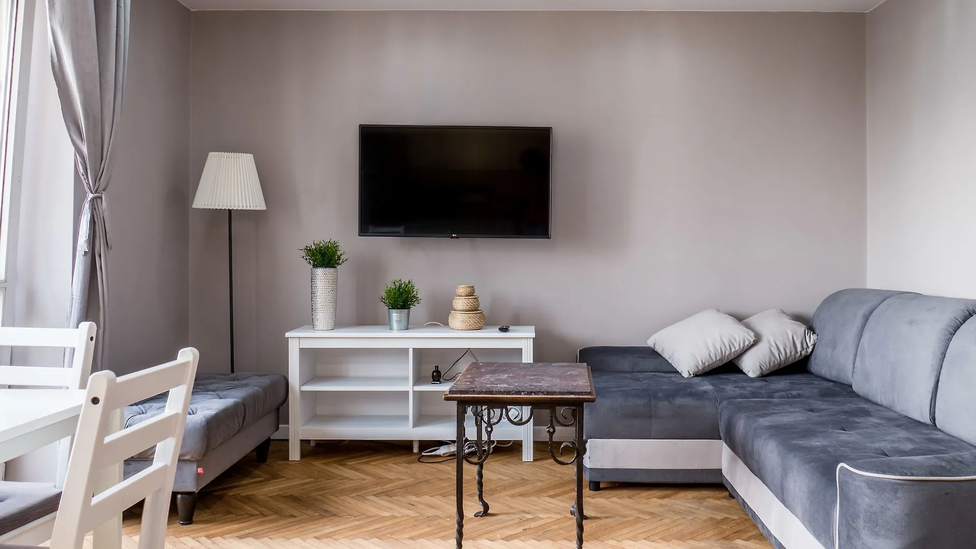 Apartment 55 Plater Residence Warsaw Poland